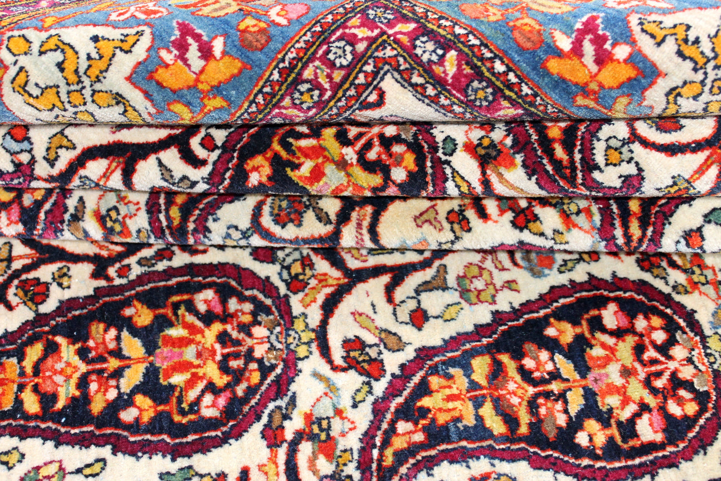 Farahan Antik