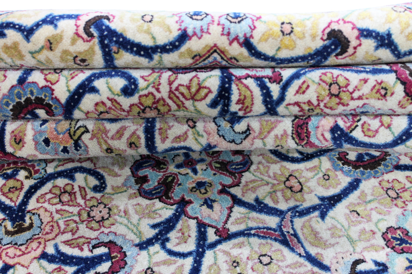 Weisser Kashan Antik