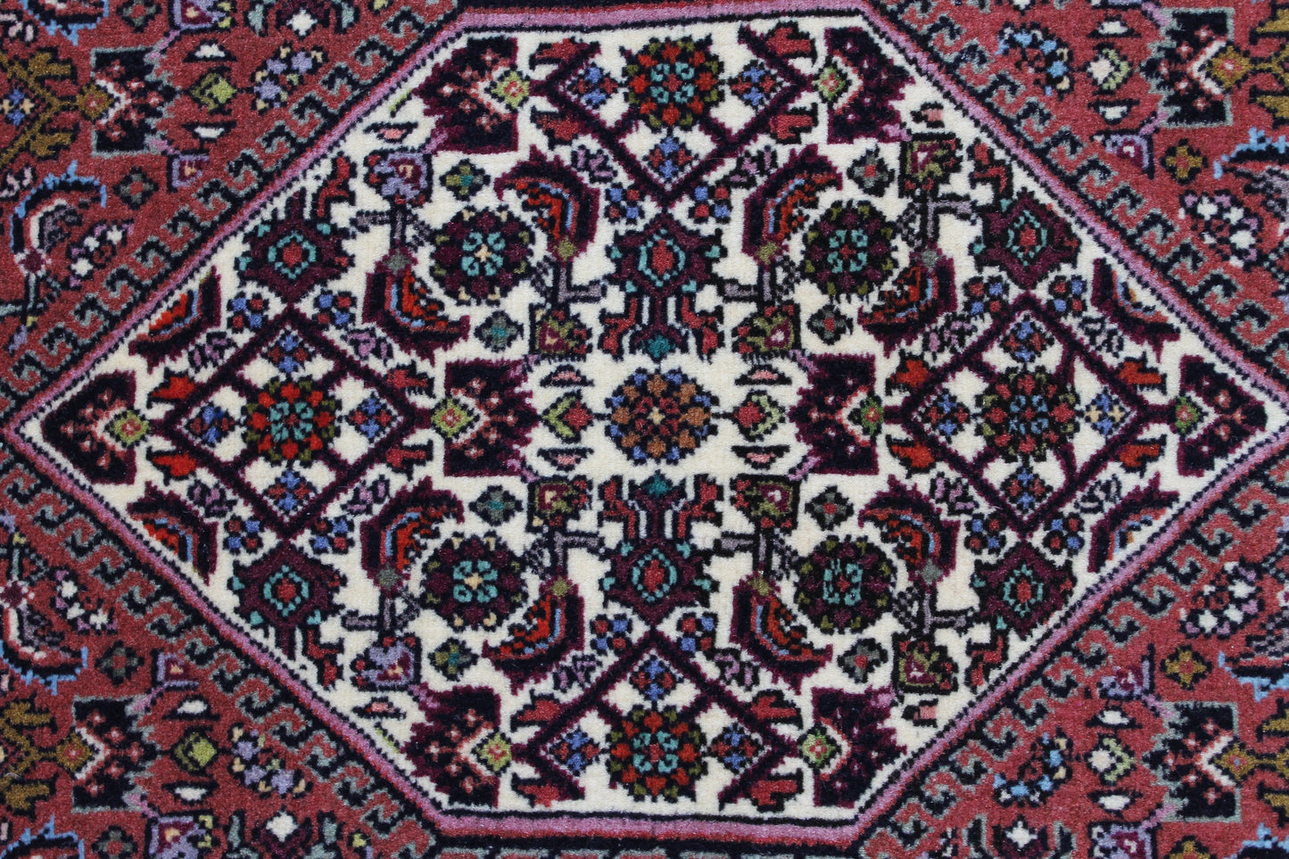 Bidjar tekab