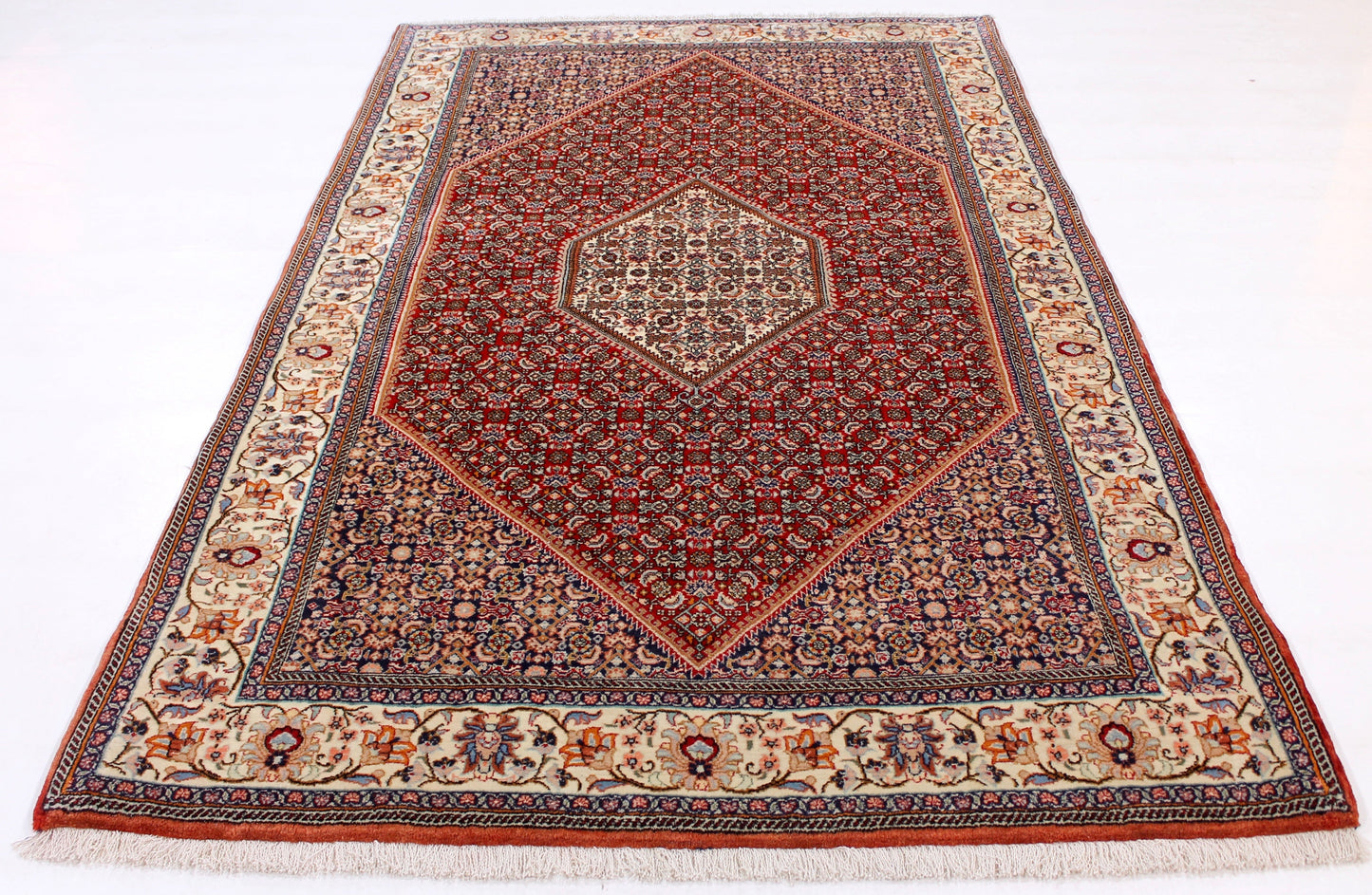 Bidjar Tekab