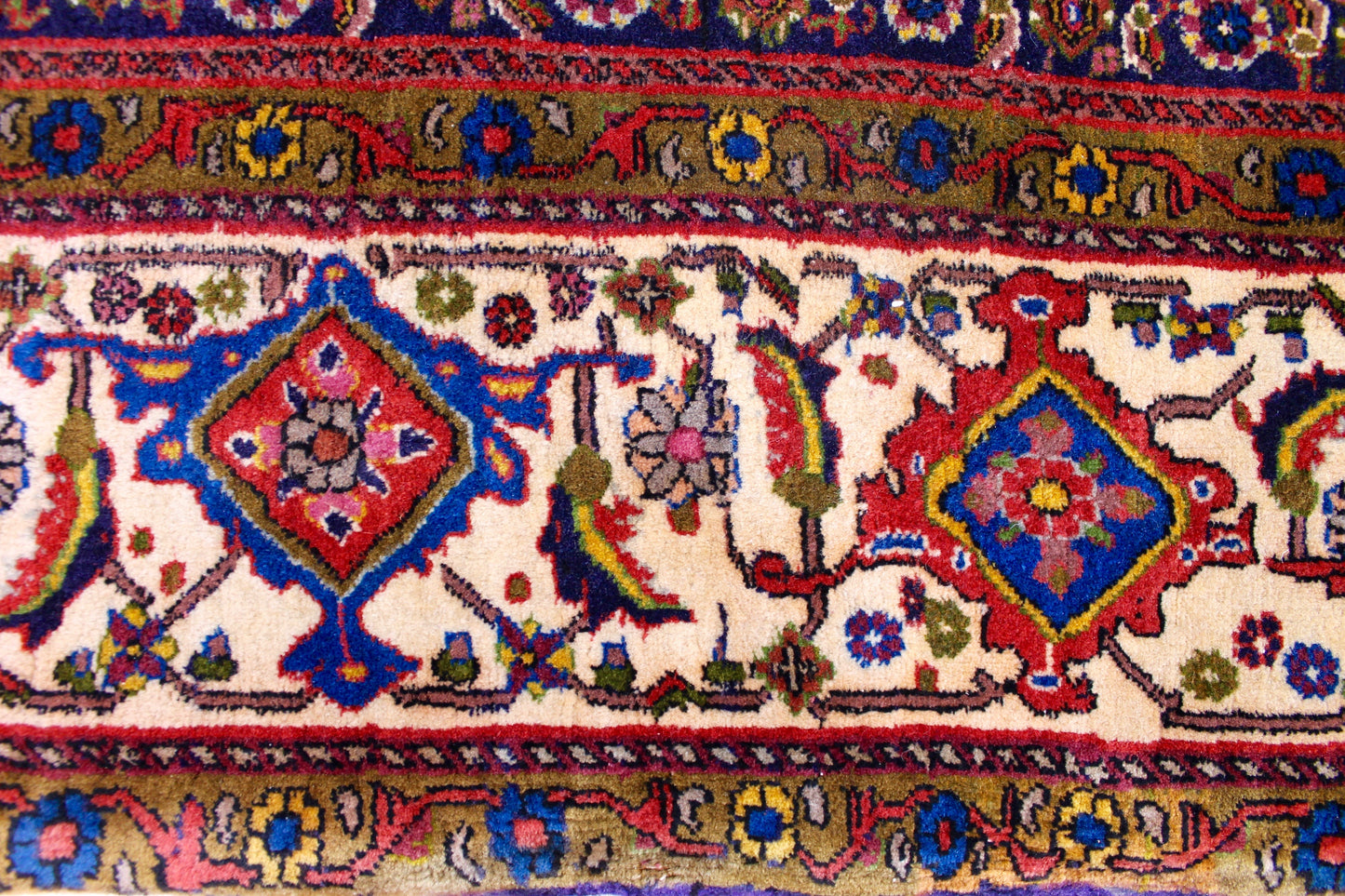 Bidjar Tekab