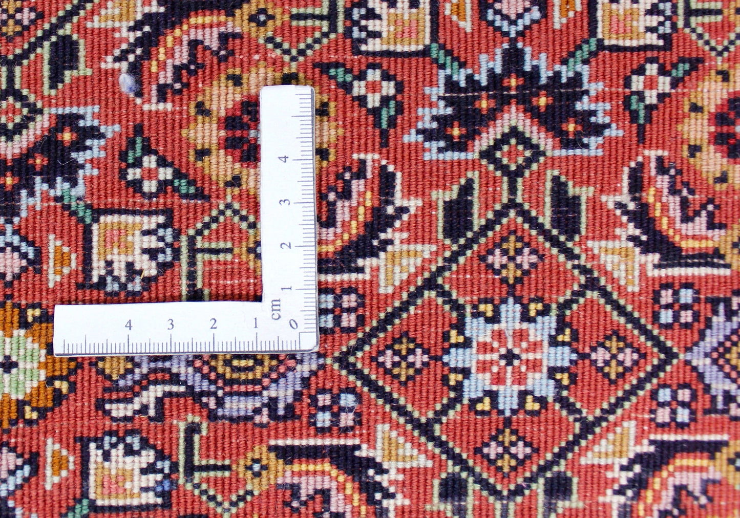 Bidjar Tekab