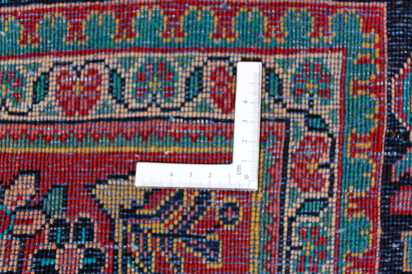 Sarough Antik