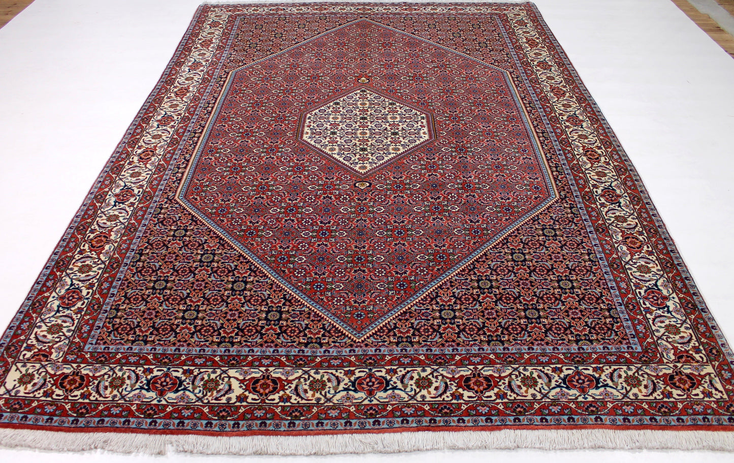 Bidjar Tekab