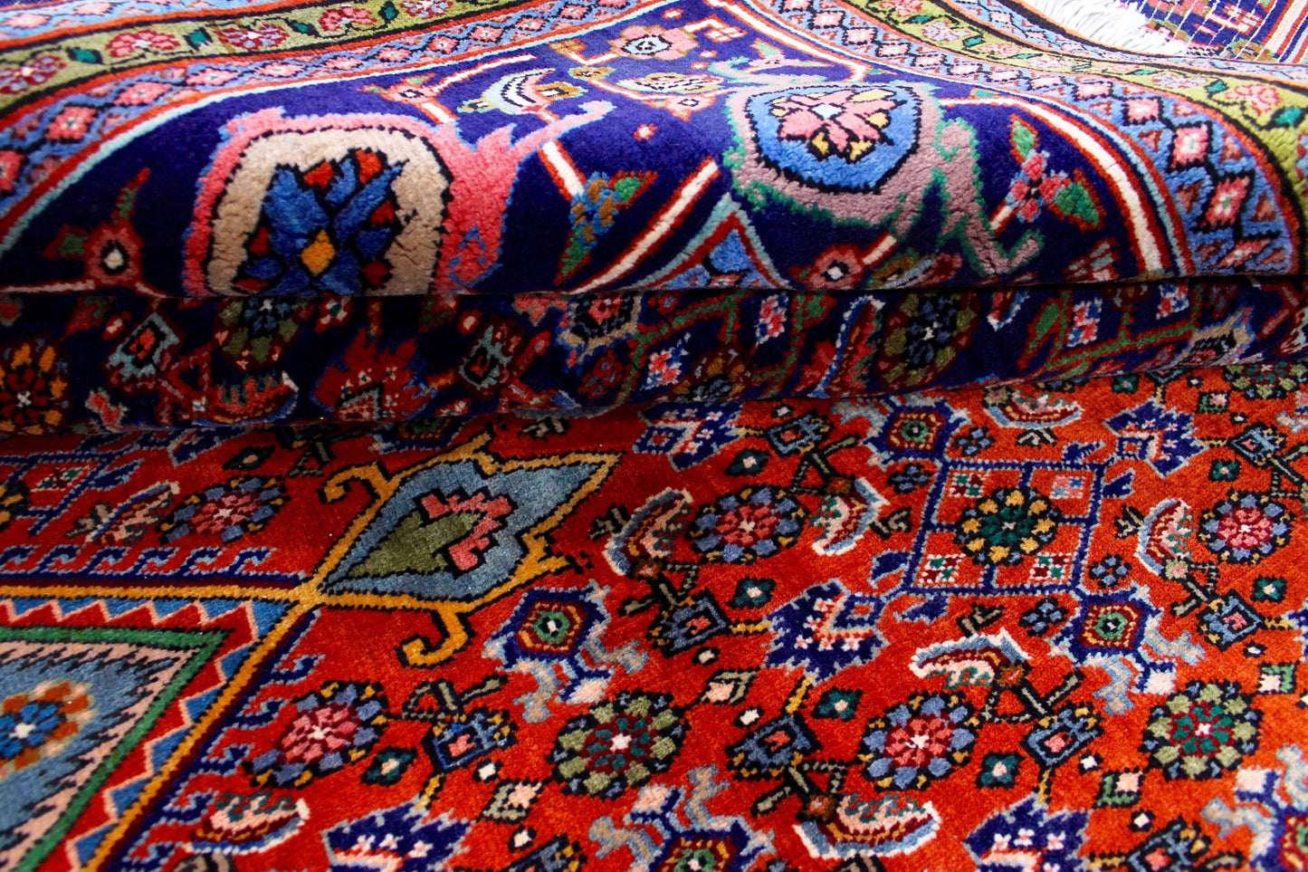 Bidjar Tekab
