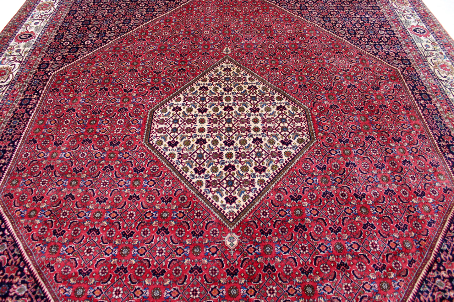 Bidjar Tekab