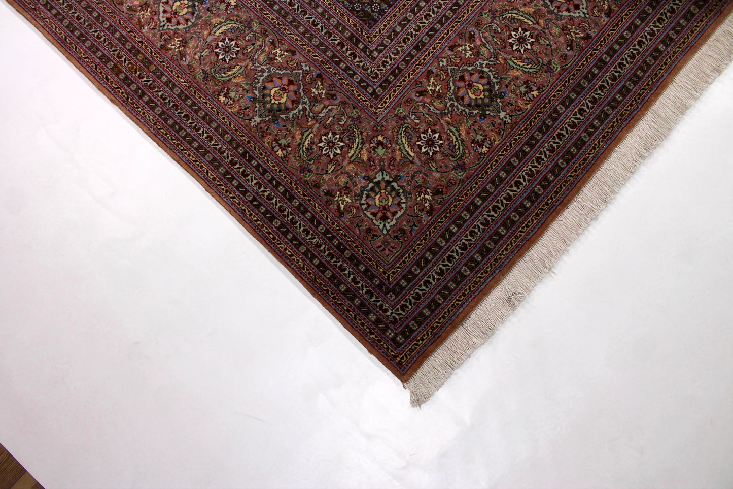 Tabriz 50R Mahi