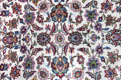 Kashan Weiss