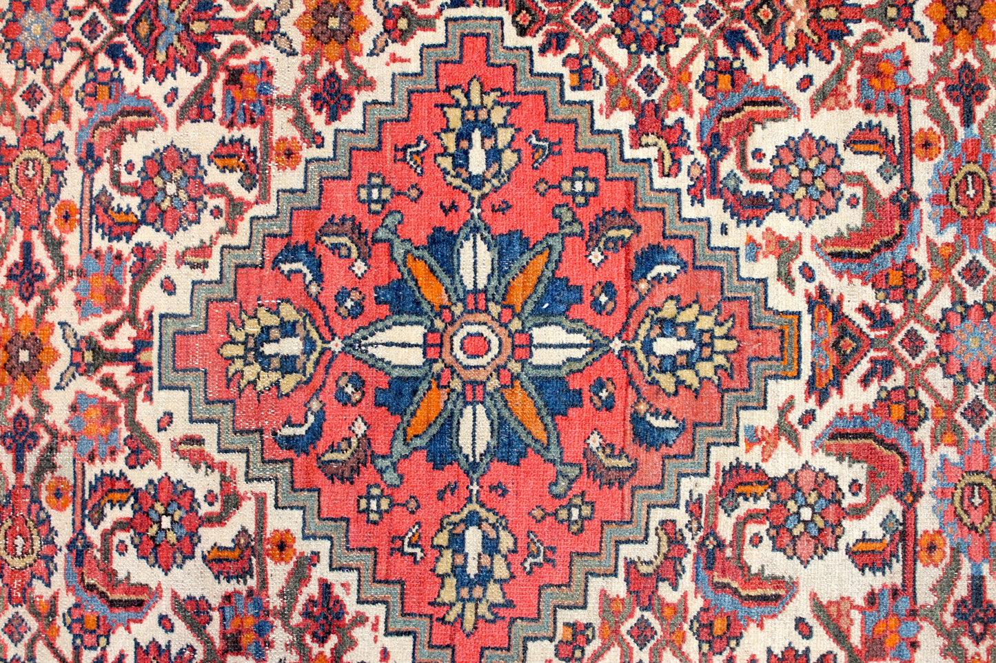 Kashan Weiss