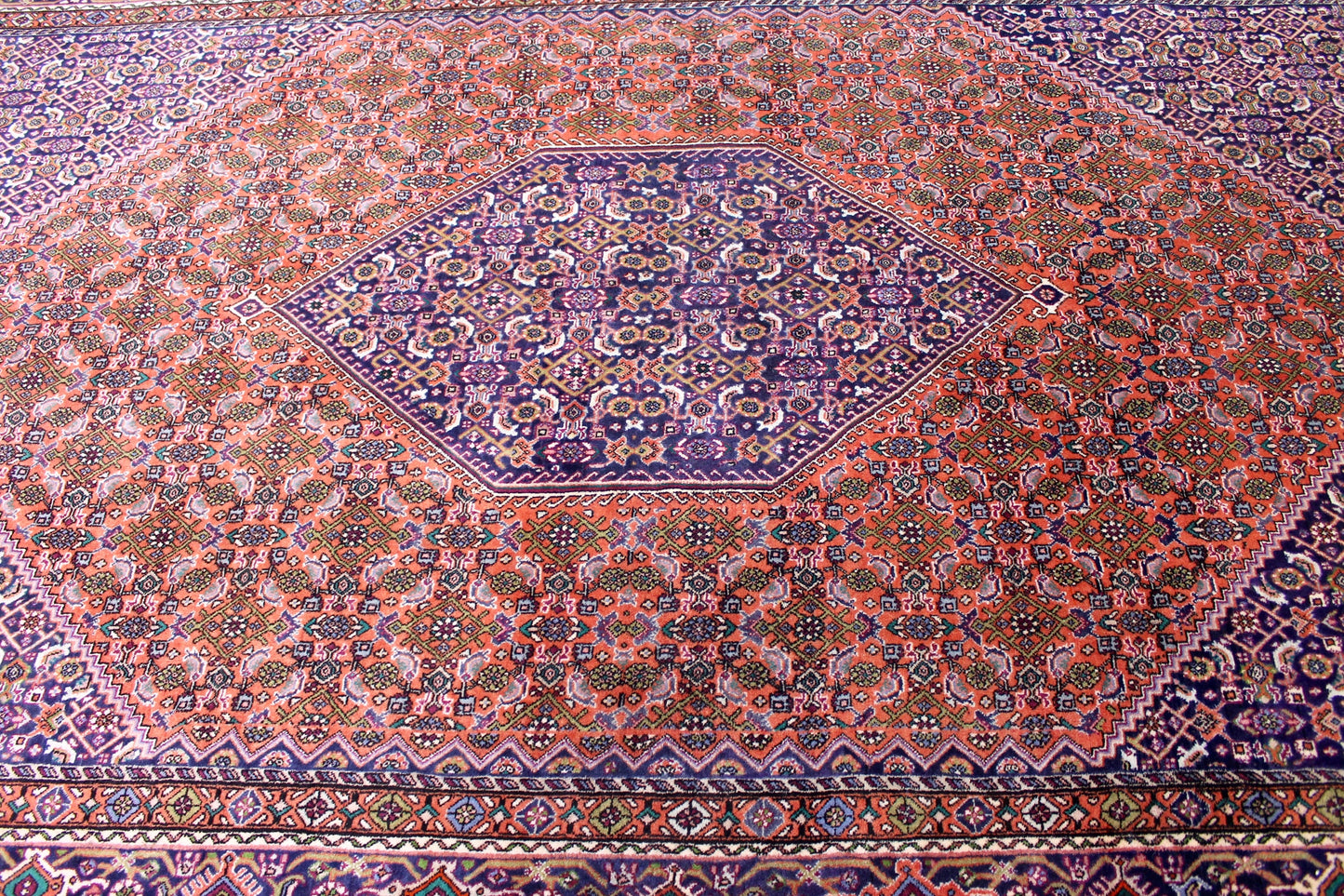 Bidjar Tekab