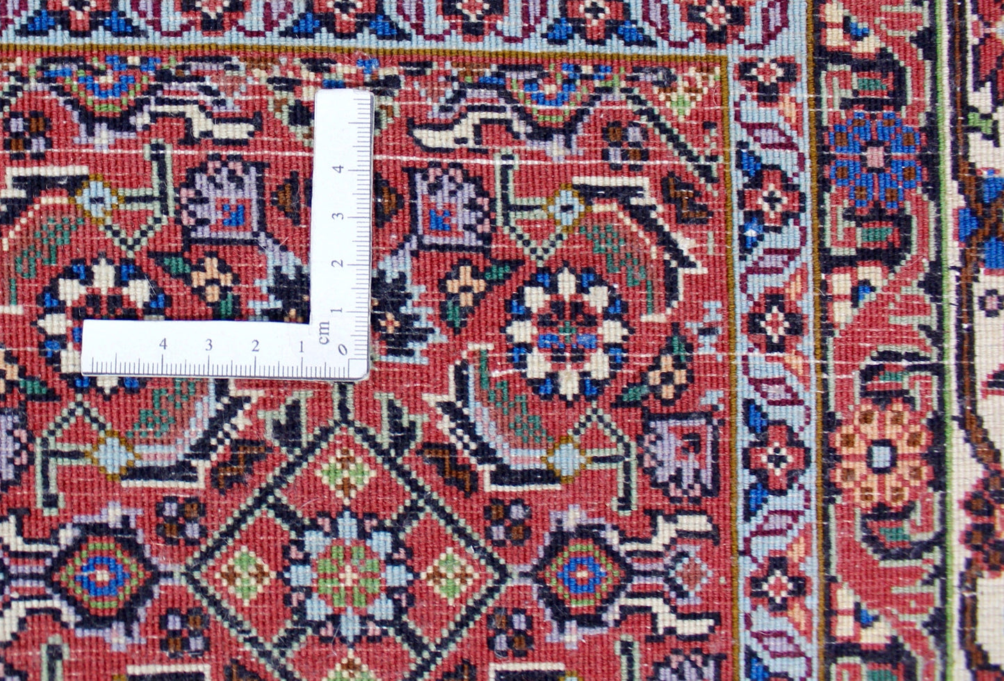 Bidjar Tekab