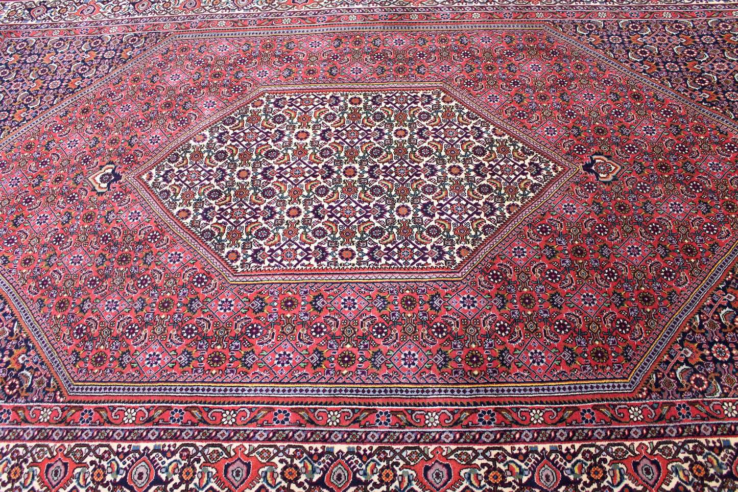 Bidjar Tekab
