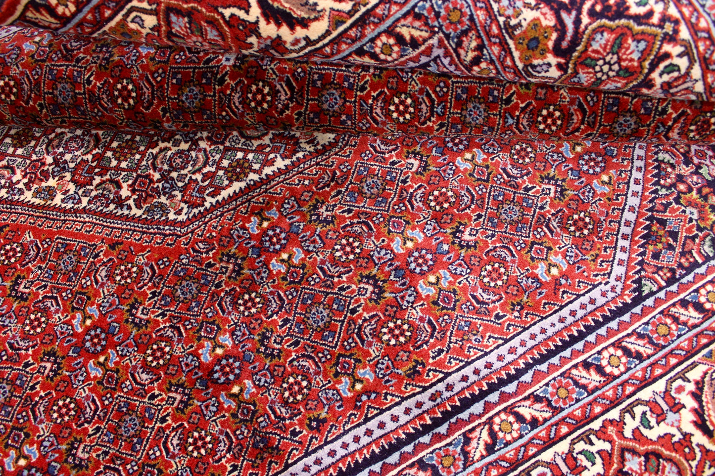 Bidjar Tekab