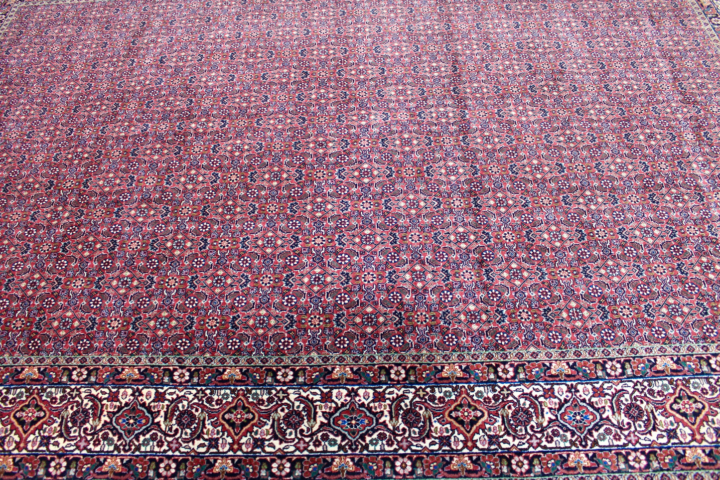 Bidjar Tekab