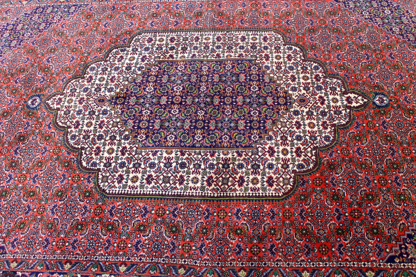 Bidjar Tekab