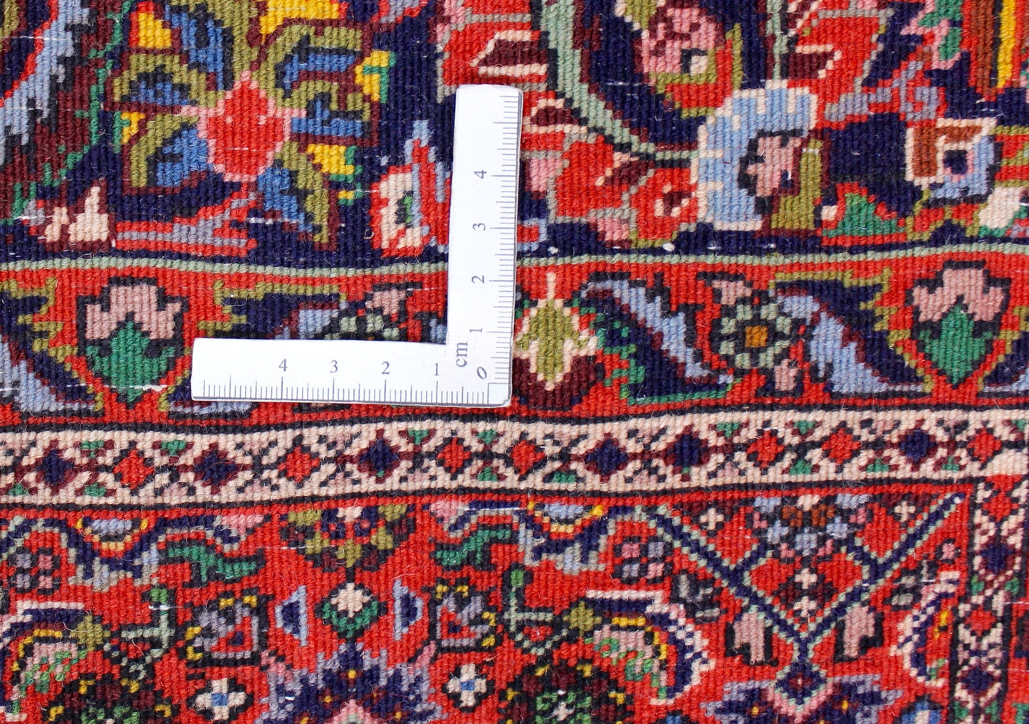 Bidjar Tekab