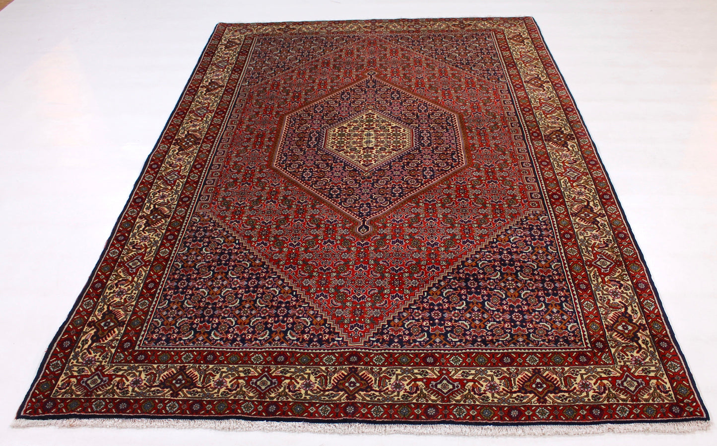 Bidjar Tekab