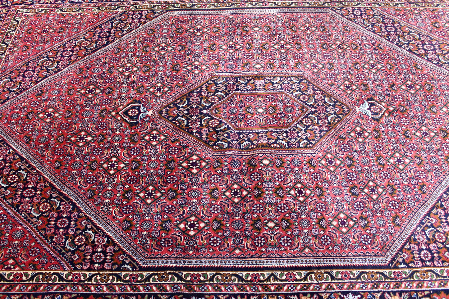 Bidjar Tekab