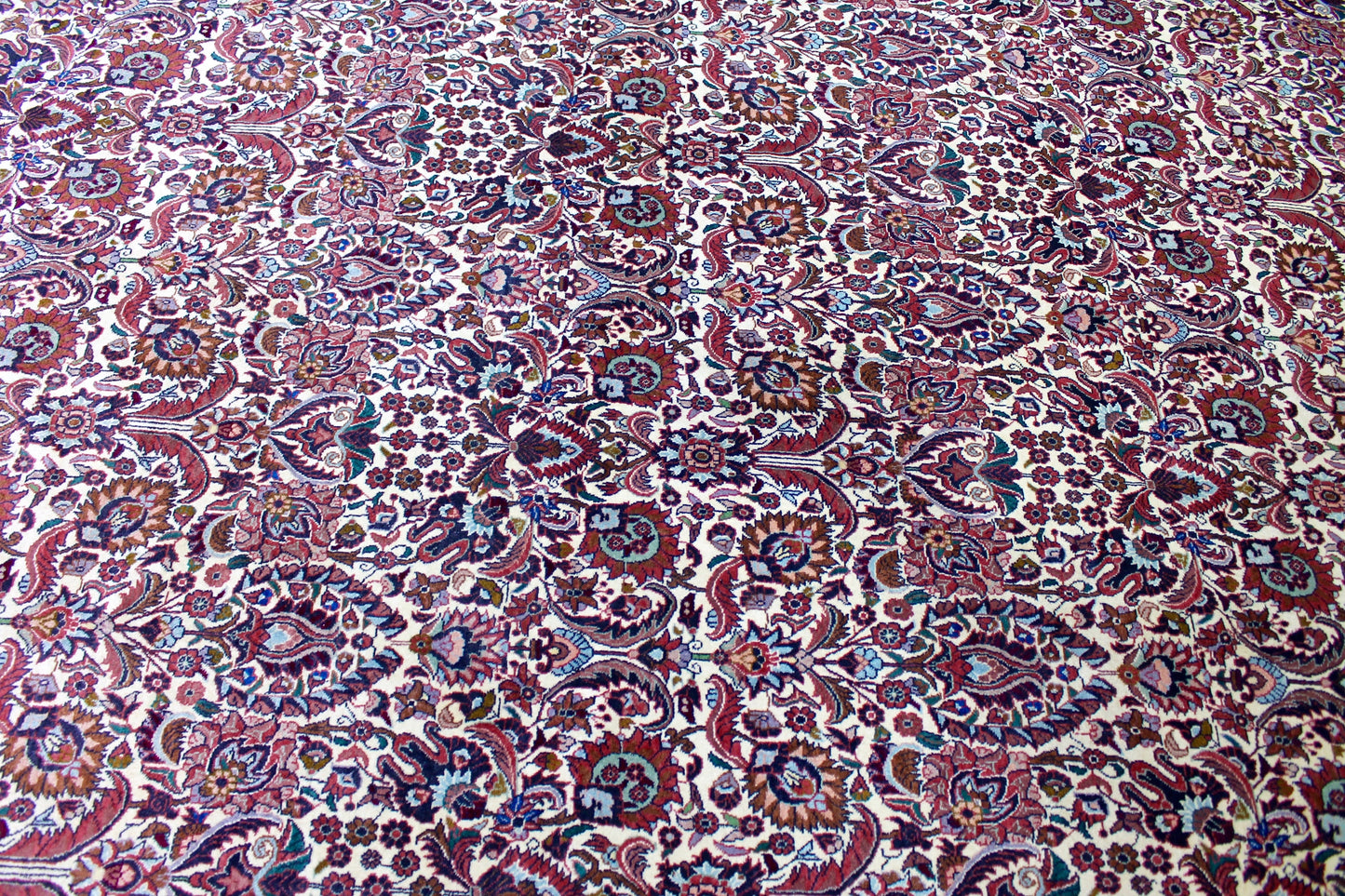Bidjar Tekab