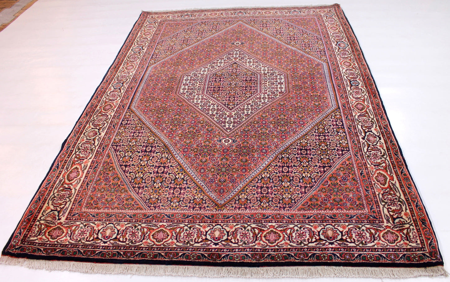 Bidjar Tekab