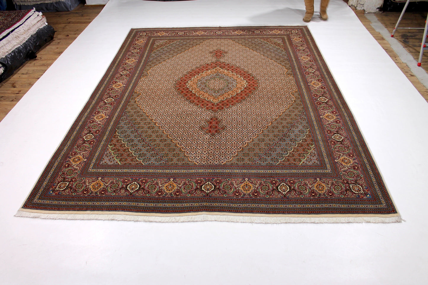 Tabriz 50R Mahi