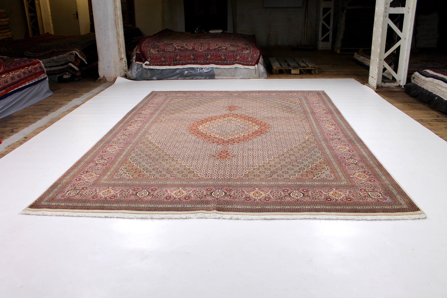 Tabriz 50R Mahi