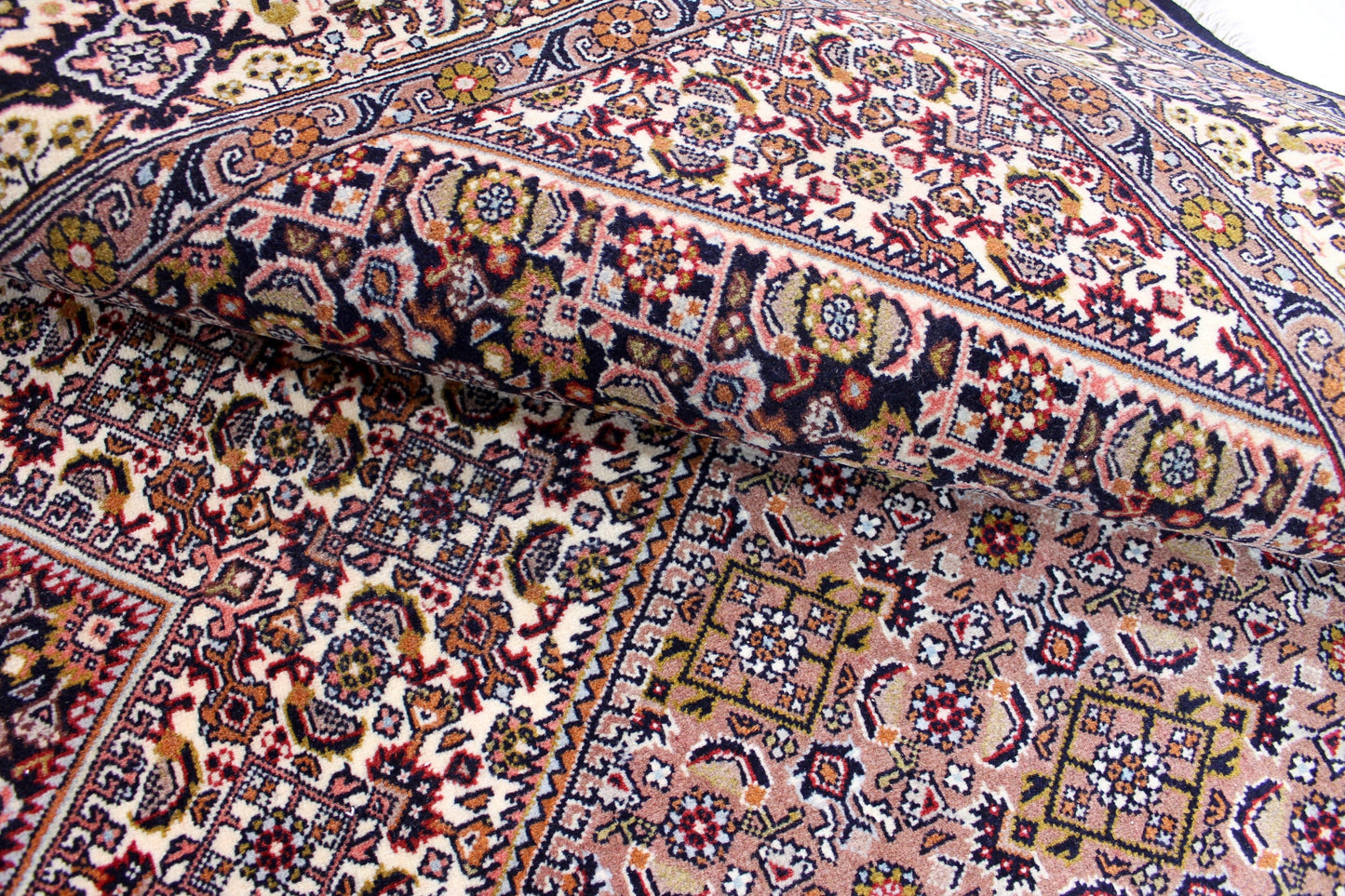 Bidjar Tekab