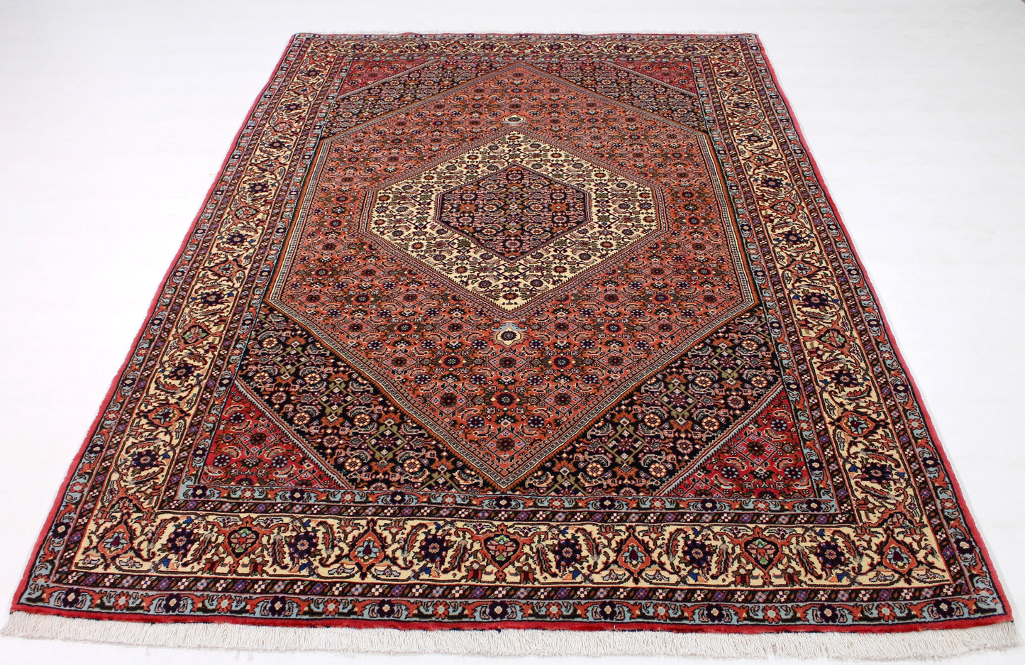 Bidjar Tekab