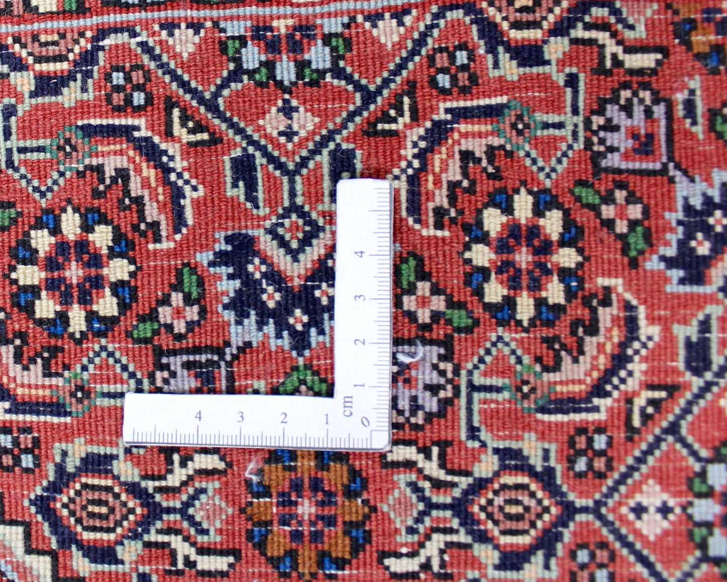 Bidjar Tekab