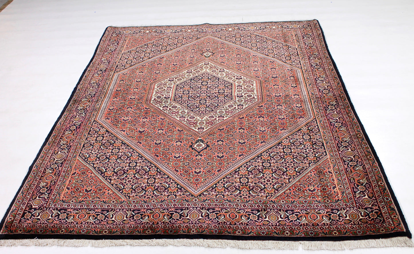 Bidjar Tekab
