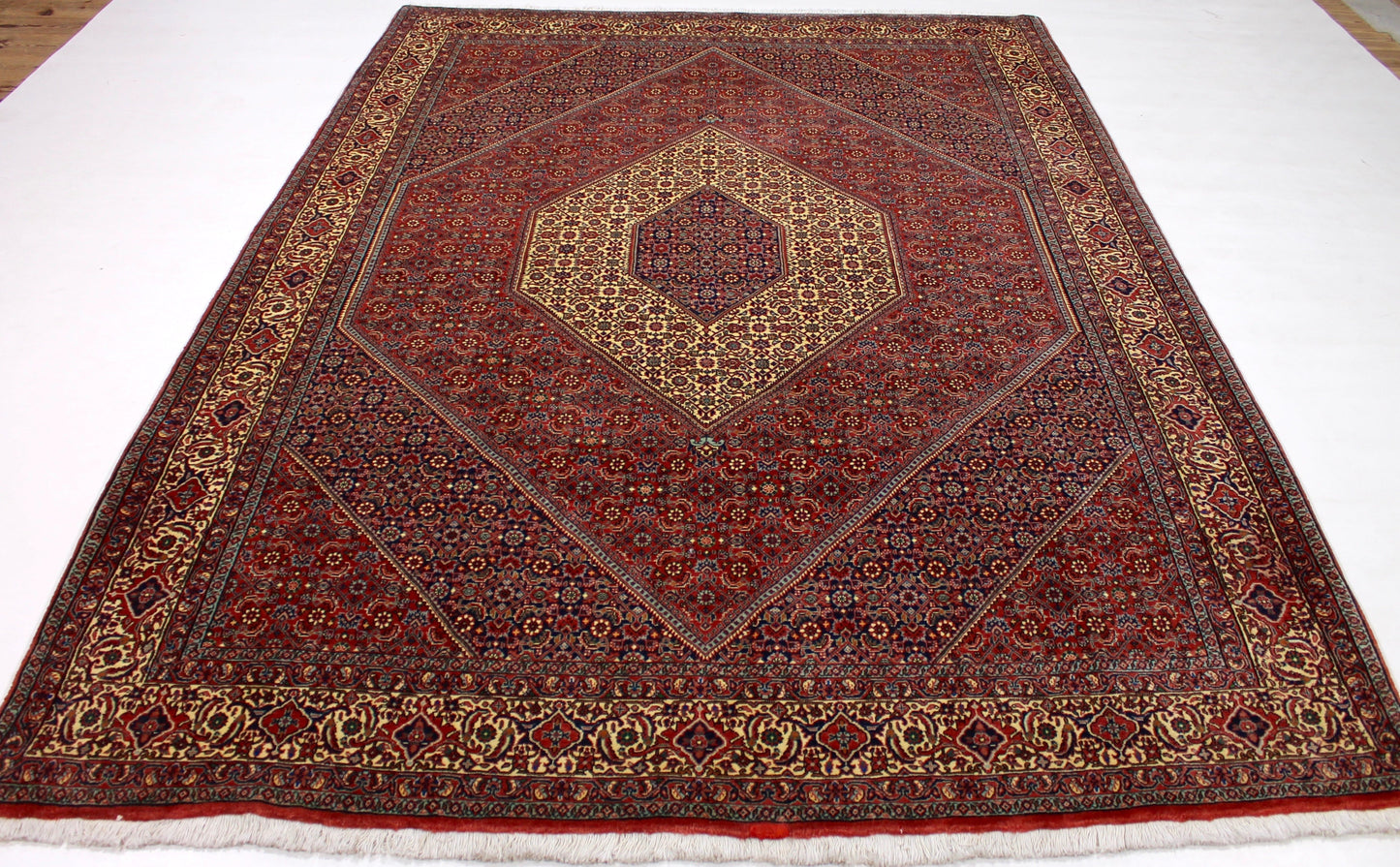 Bidjar Tekab