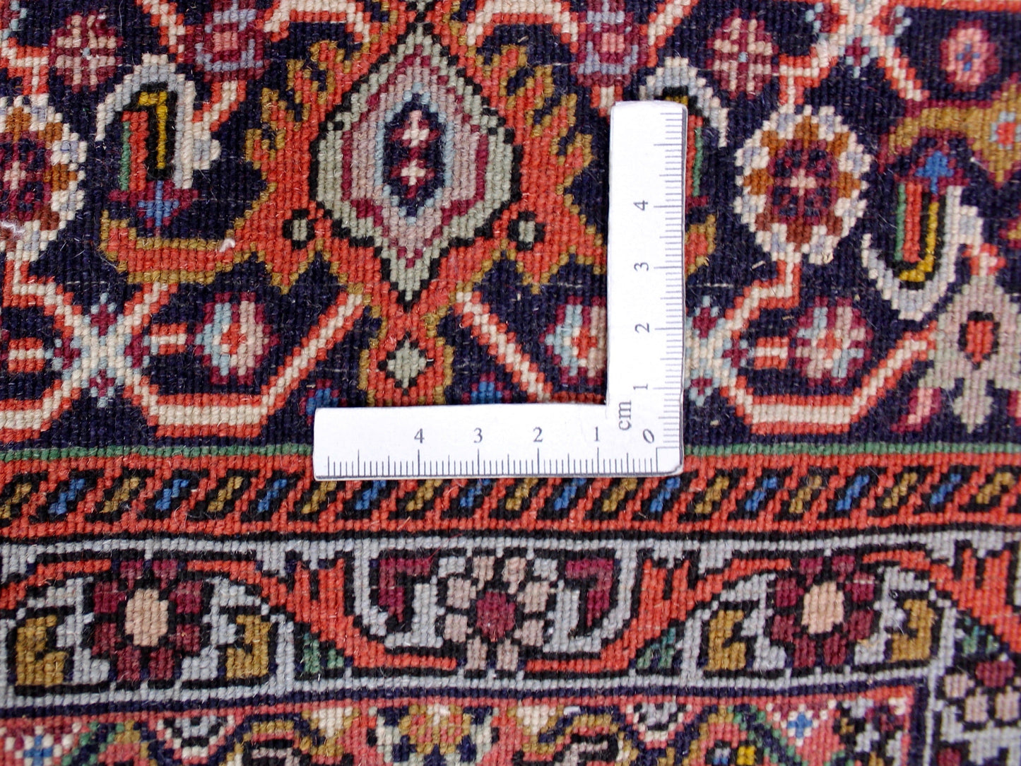 Bidjar Tekab