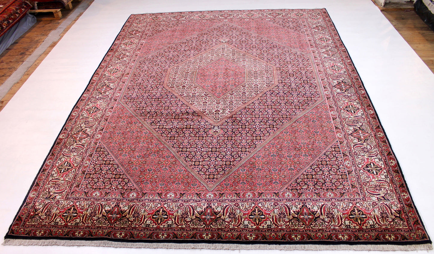 Bidjar Tekab