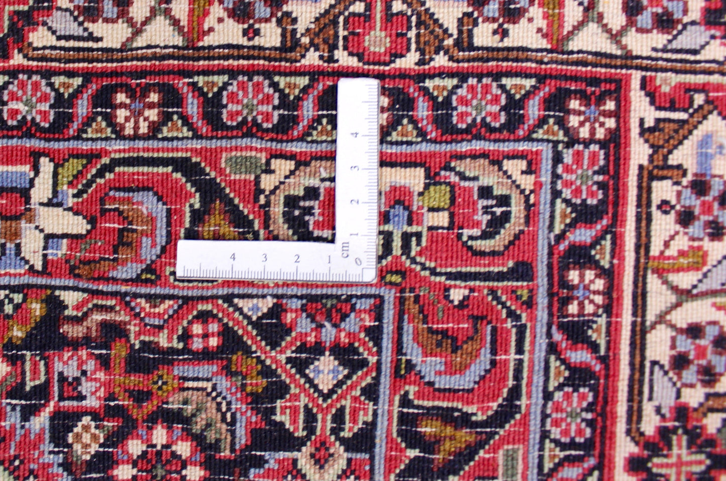 Bidjar Tekab