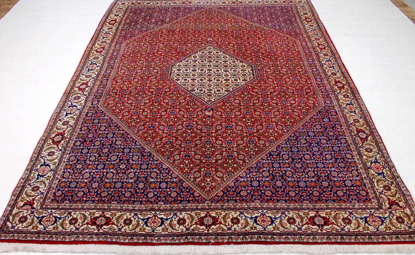 Bidjar Tekab