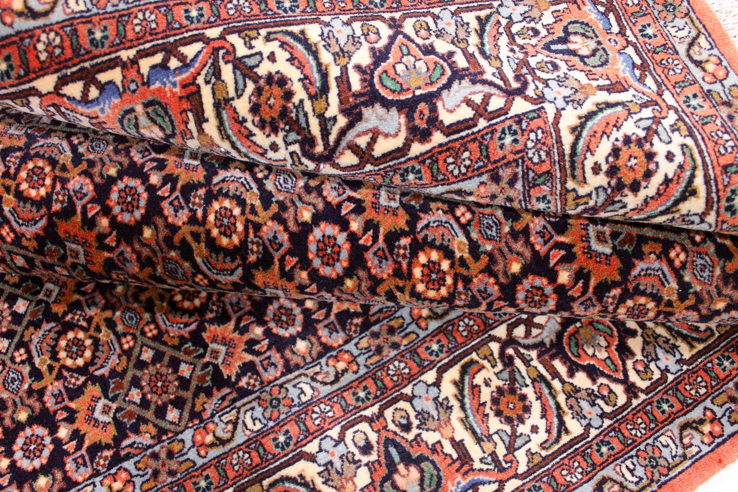 Bidjar Tekab