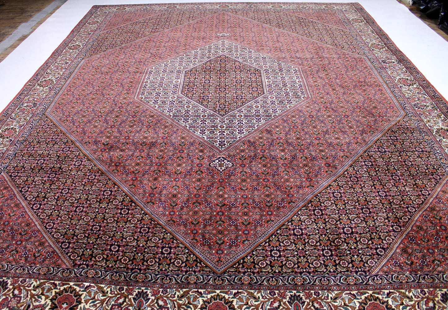Bidjar Tekab