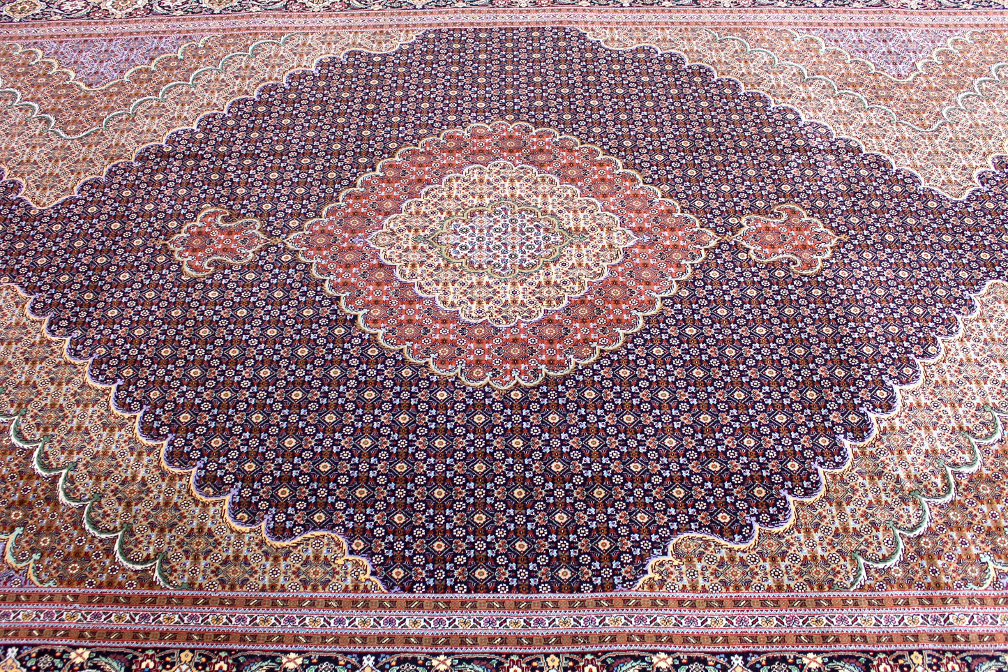 Tabriz Mahi