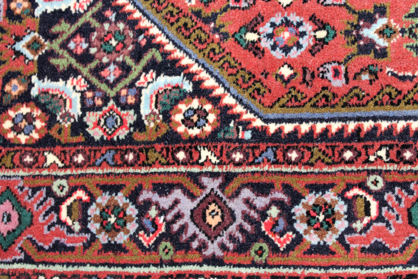 Bidjar tekab