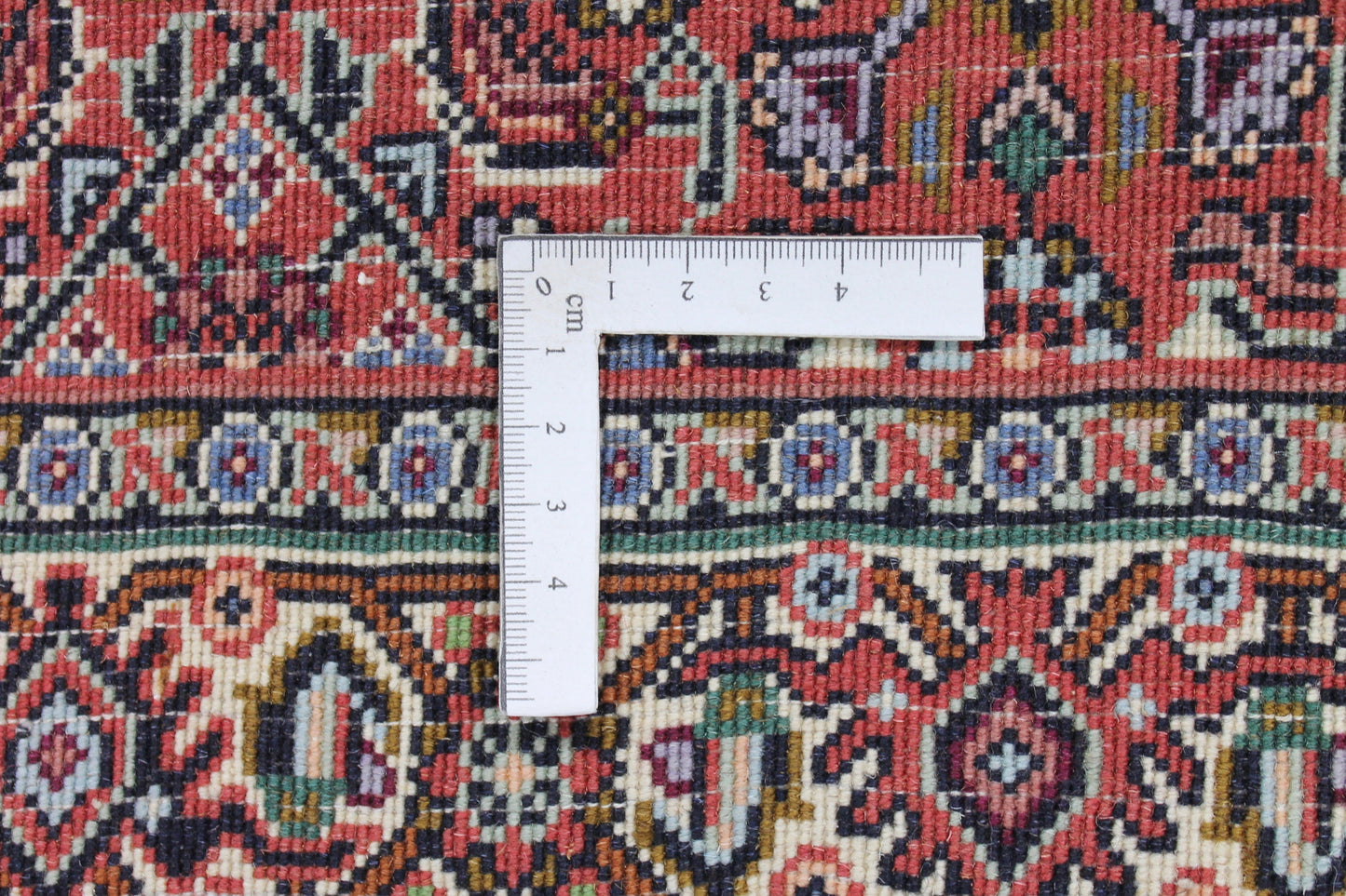 Bidjar tekab