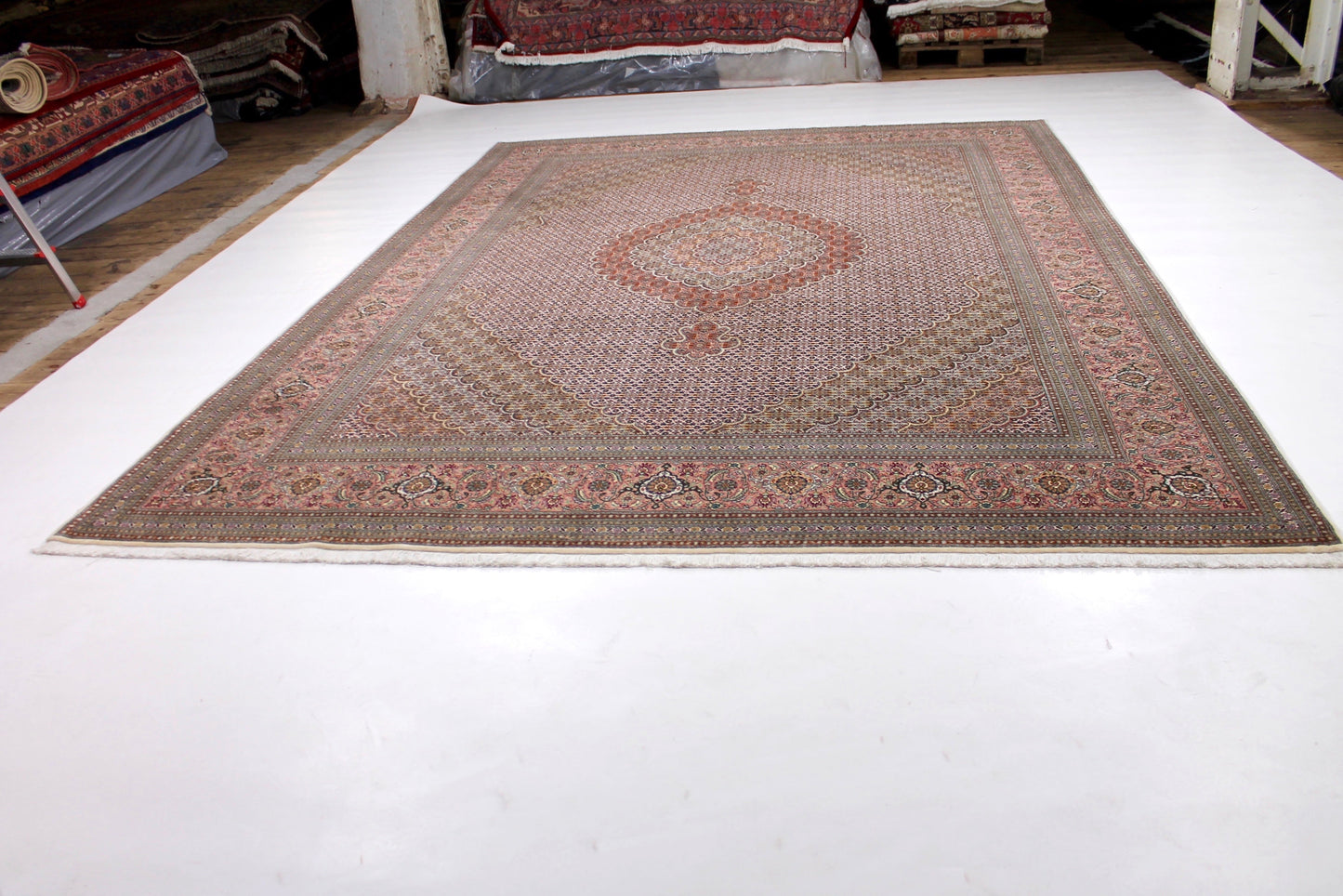 Tabriz 50R Mahi