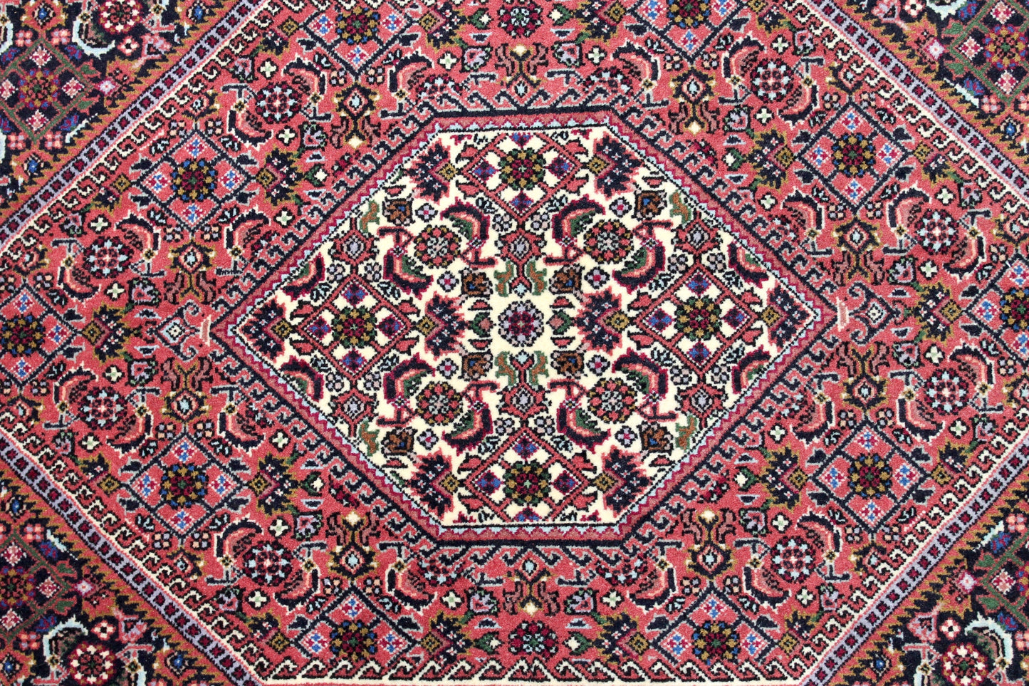 Bidjar tekab