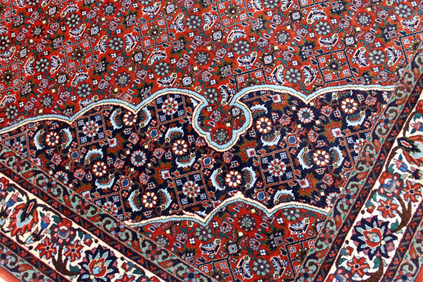 Bidjar Tekab