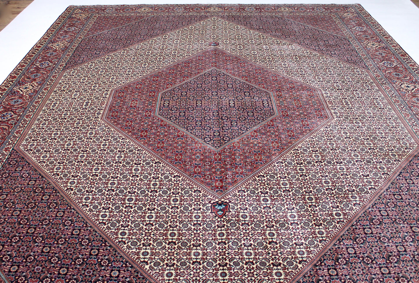 Bidjar Tekab