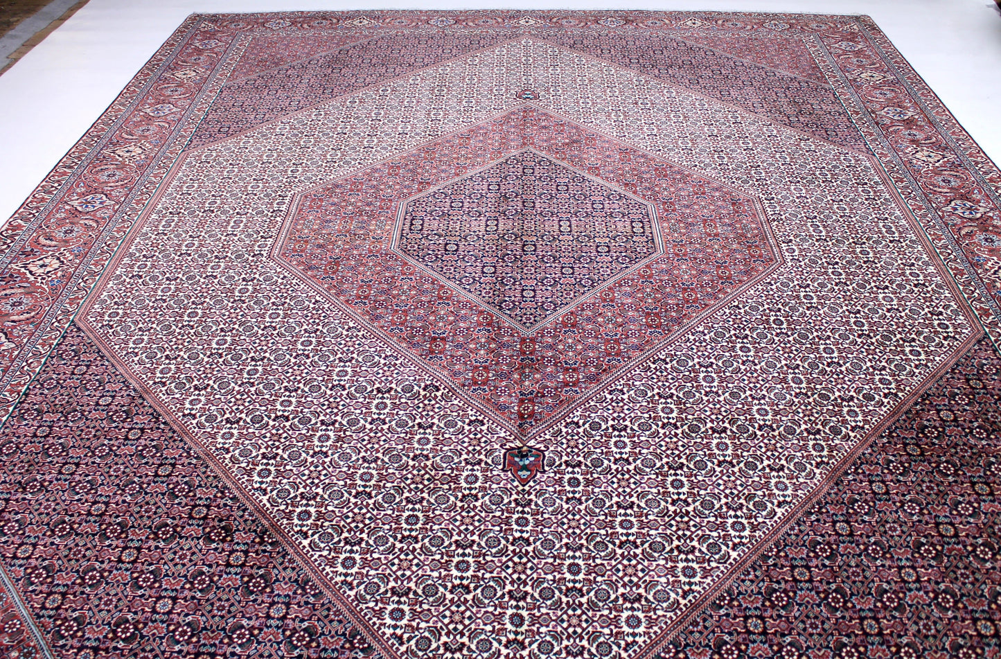 Bidjar Tekab