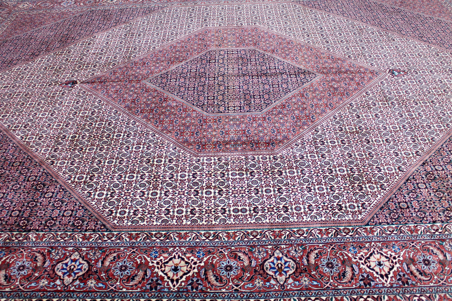 Bidjar Tekab