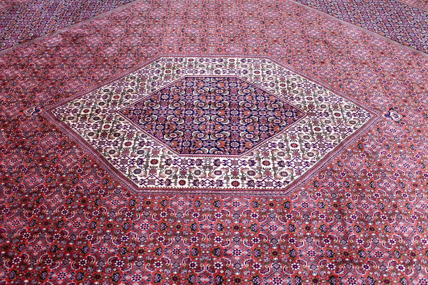 Bidjar Tekab