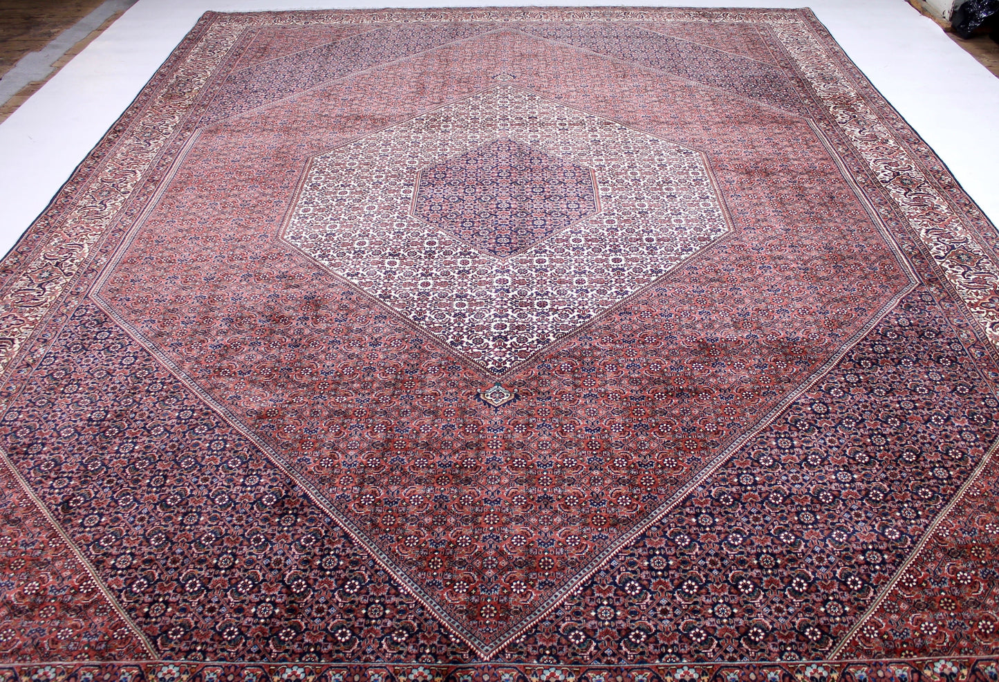 Bidjar Tekab