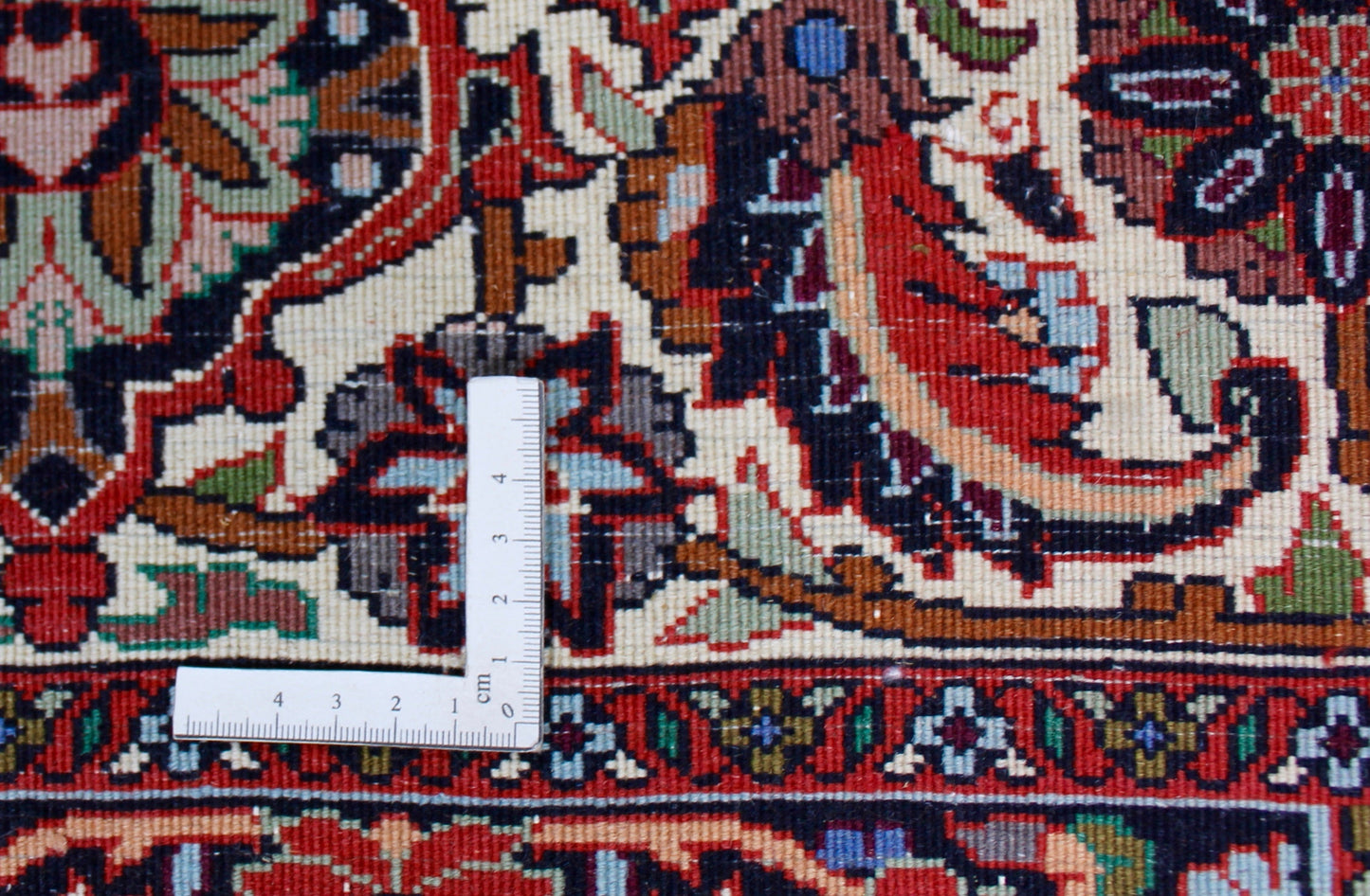 Bidjar Tekab