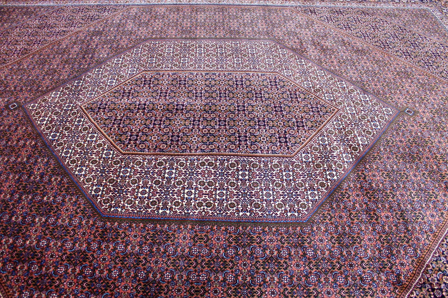 Bidjar Tekab